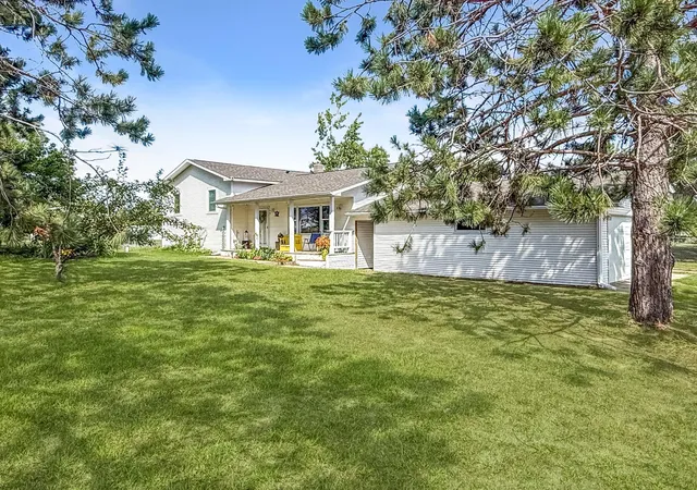 1st image of 1839 3rd St Se, Bemidji, MN 56601 | MLS# 7130122