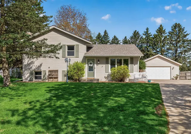 1st image of 18278 Everton Ct, Farmington, MN 55024 | MLS# 7130126