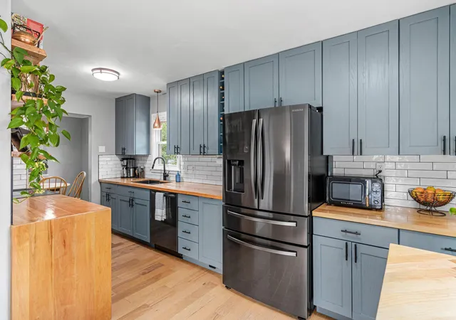 Photo 3 of Sale Pending at 2242 Milton St N, Roseville, MN 55113 | MLS# 7130158 | Listing updated on 2026-09-23
