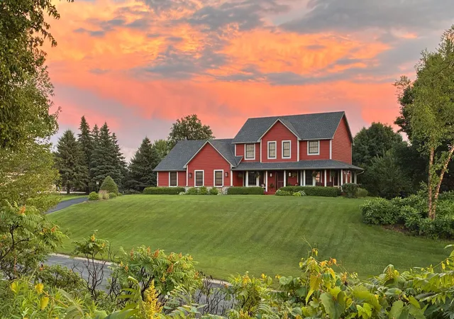 Photo 1 of Sale Pending at 8906 Almquist Wy, Inver Grove Heights, MN 55077 | MLS# 7130160 | Listing updated on 2026-09-03