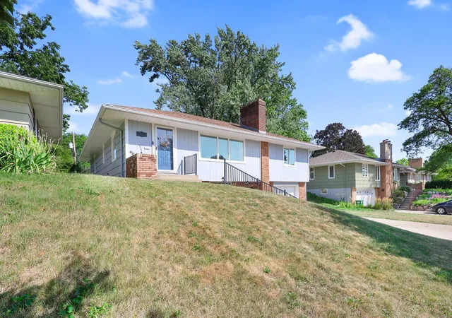 Photo 1 of Single family home for sale at 6435 Vincent Ave S, Minneapolis, MN 55423 | MLS# 7130164 | Listing updated on 2026-09-22