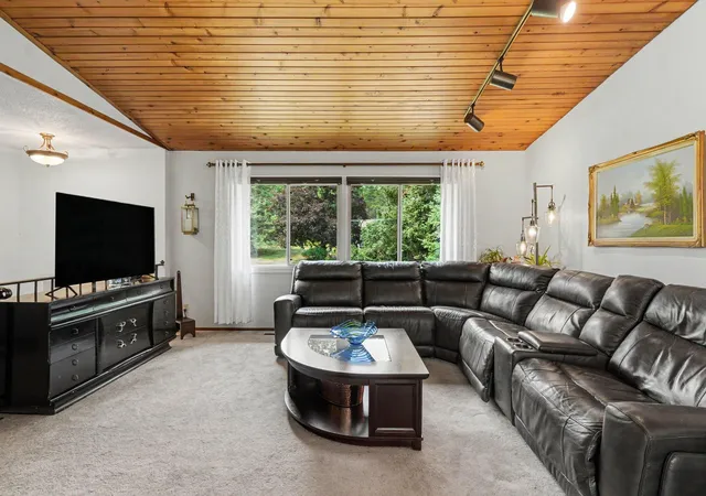 Photo 3 of Single family home for sale at 181 Quant Ave N, Lakeland, MN 55043 | MLS# 7130173 | Listing updated on 2026-09-22