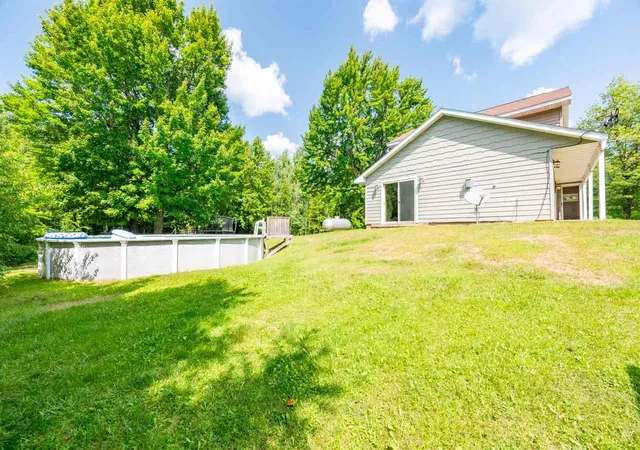 5th image of 9225 Merrill Rd, Hibbing, MN 55746 | MLS# 7130185