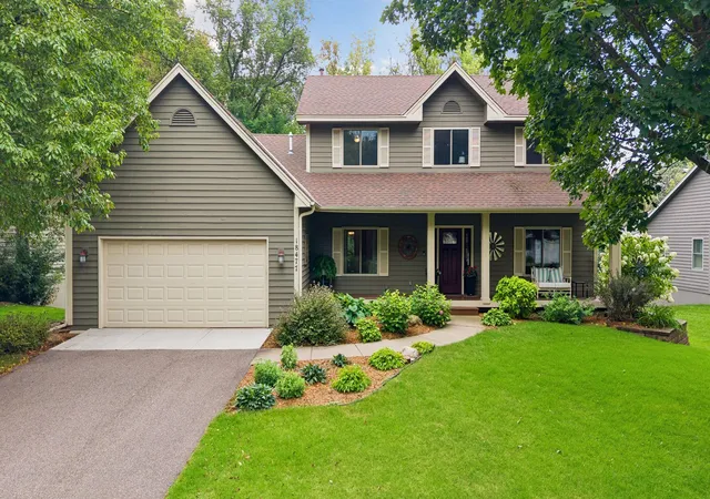 2nd image of 18477 Tristram Wy, Eden Prairie, MN 55346 | MLS# 7130218