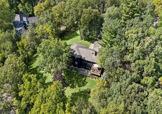 Photo 2 of Sale Pending at 5409 Highland Rd, Minnetonka, MN 55345 | MLS# 7130221 | Listing updated on 2026-09-02