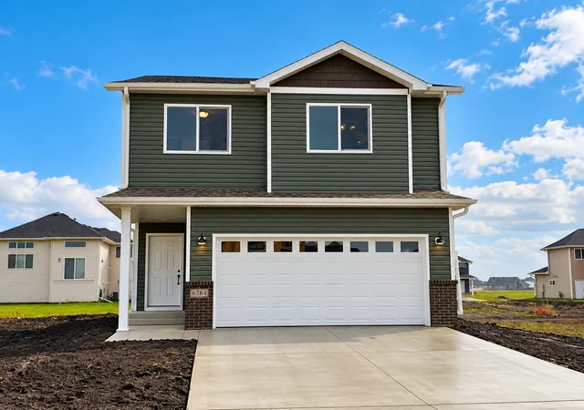 Photo 1 of Sale Pending at 6802 Selkirk Dr S, Fargo, ND 58104 | MLS# 7130231 | Listing updated on 2026-10-28