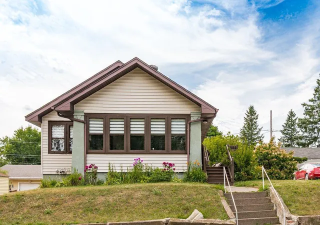 1st image of 331 13th St, Cloquet, MN 55720 | MLS# 7130246