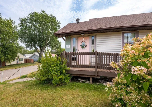 Photo 2 of Single family home for sale at 331 13th Street, Cloquet, MN 55720 | MLS# 7130246 | Listing updated on 2026-09-14
