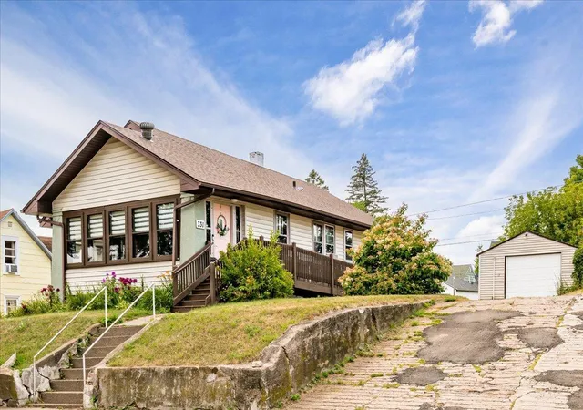 3rd image of 331 13Th St, Cloquet, MN 55720 | MLS# 7130246
