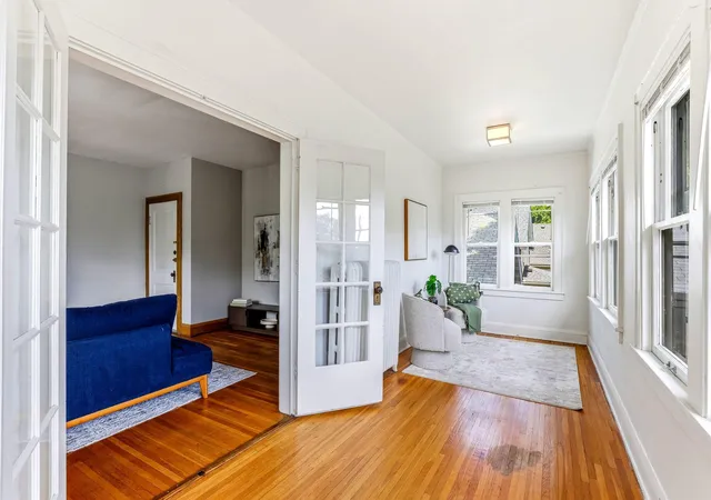 Photo 3 of House for sale at 256 Russell Ave S, Minneapolis, MN 55405 | MLS# 7130258 | Listing updated on 2026-10-09