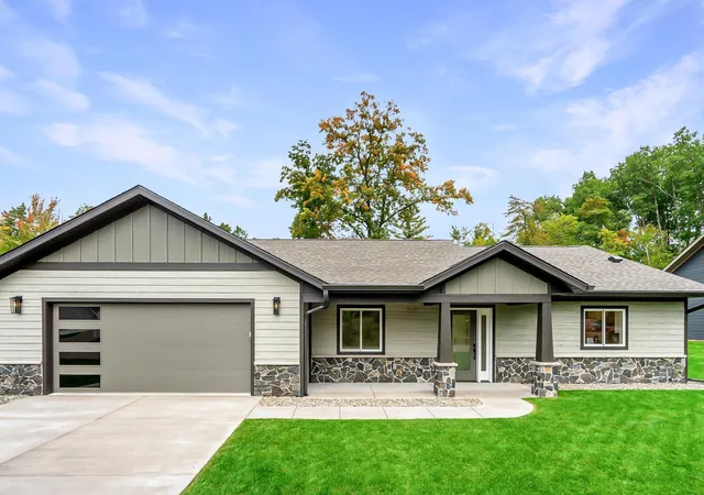 Photo 3 of Single family home for sale at 4879 Trailside Loop, Nisswa, MN 56468 | MLS# 7130261 | Listing updated on 2026-09-30