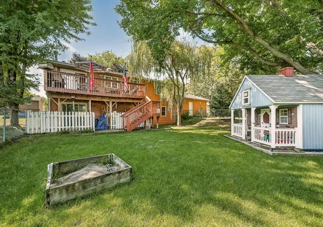 Photo 3 of Single family home for sale at 841 21st Street Se, Rochester, MN 55904 | MLS# 7130263 | Listing updated on 2026-09-04