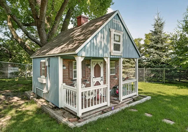 Photo 3 of Single family home for sale at 841 21st Street SE, Rochester, MN 55904 | MLS# 7130263 | Listing updated on 2026-09-04