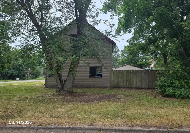 4th image of 31 Ripley St E, Litchfield, MN 55355 | MLS# 7130266
