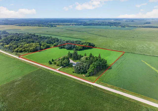 Photo 2 of Single family home for sale at 59493 272nd Avenue, Mantorville, MN 55955 | MLS# 7130279 | Listing updated on 2026-09-18
