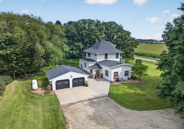 Photo 3 of Single family home for sale at 59493 272nd Avenue, Mantorville, MN 55955 | MLS# 7130279 | Listing updated on 2026-09-18