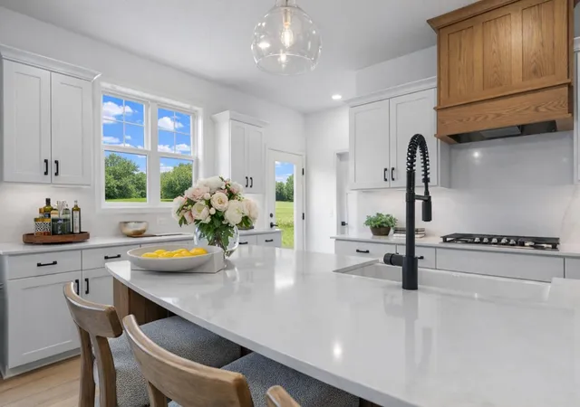 5th image of 11348 Masters St N, Lake Elmo, MN 55042 | MLS# 7130300