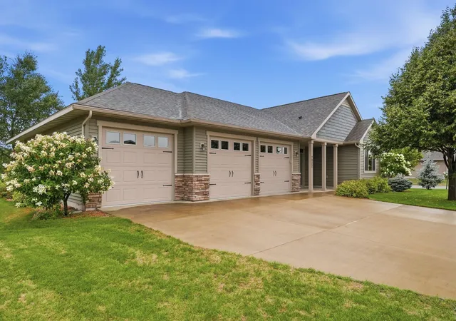2nd image of 7022 Northwood Ln, Saint Cloud, MN 56303 | MLS# 7130308