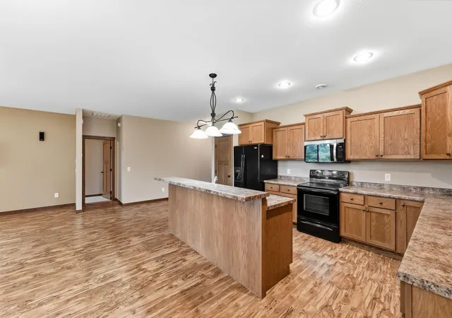 image of 7022 Northwood Ln, Saint Cloud, MN 56303 | MLS# 7130308