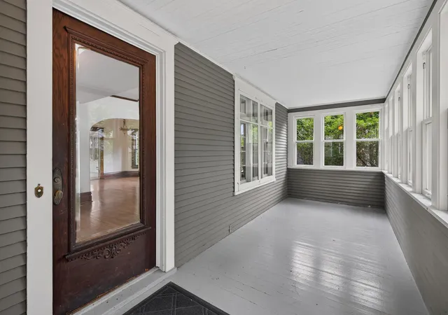 Photo 2 of Sale Pending at 2162 Dayton Ave, Saint Paul, MN 55104 | MLS# 7130309 | Listing updated on 2026-10-30