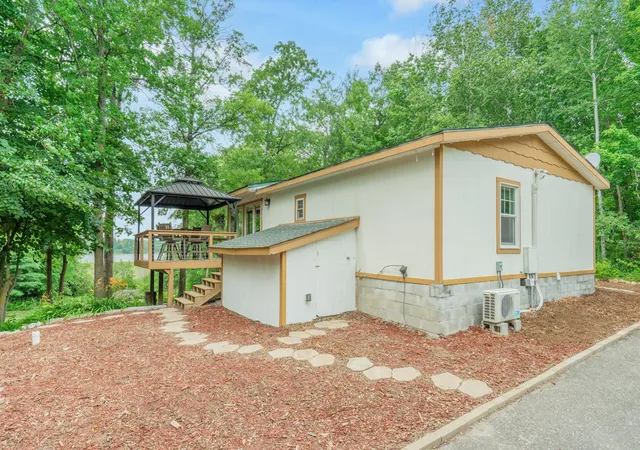 2nd image of 4717 Red Pine Dr Nw, Hackensack, MN 56452 | MLS# 7130324