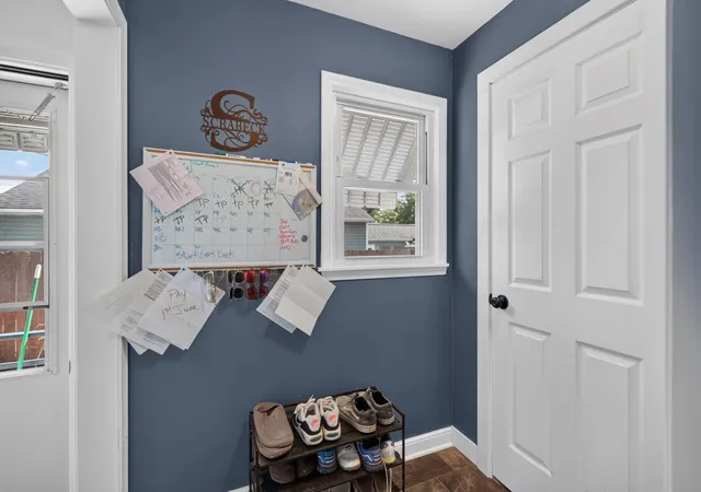 37th image of 1007 11th Ave Ne, Rochester, MN 55906 | MLS# 7130325