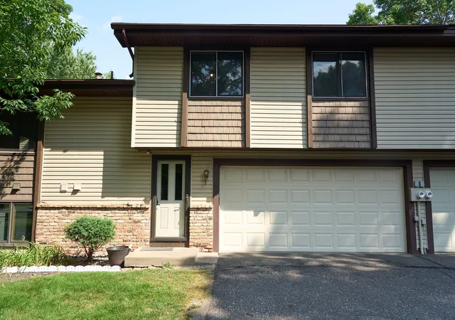 1st image of 3781 Brookdale Cir N, Brooklyn Park, MN 55443 | MLS# 7130337
