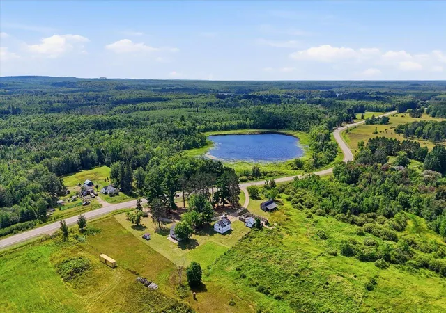 Photo 4 of Single family home for sale at 25522 County Road 60, Bovey, MN 55709 | MLS# 7130366 | Listing updated on 2026-08-26