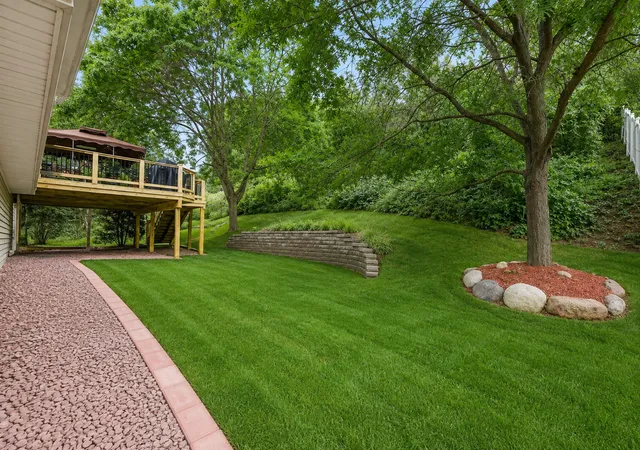 29th image of 18949 Embry Ave, Farmington, MN 55024 | MLS# 7130376
