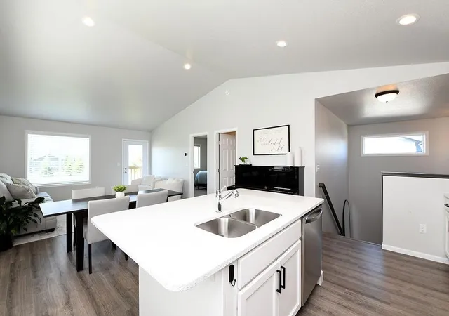 2nd image of 1444 69 Ave S, Fargo, ND 58104 | MLS# 7130381