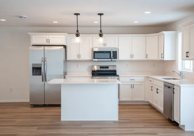 2nd image of 1142 W 55 Ave, West Fargo, ND 58078 | MLS# 7130389
