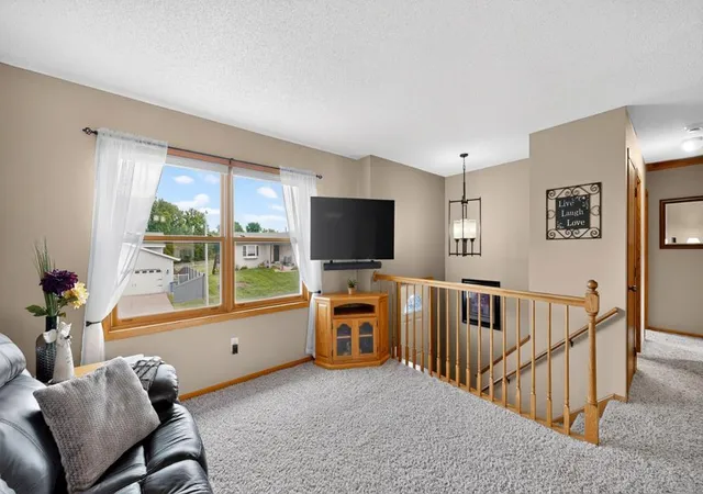 Photo 4 of Single family home for sale at 5113 19 1/2 Avenue Ln Nw, Rochester, MN 55901 | MLS# 7130392 | Listing updated on 2026-09-22
