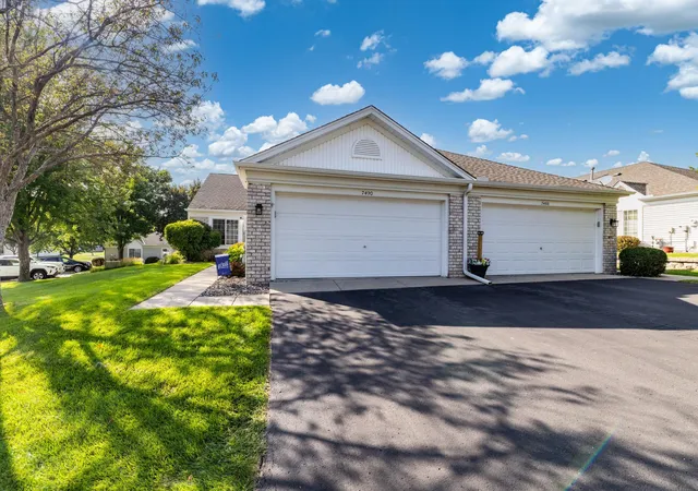 Photo 3 of Sale Pending at 7490 Hinton Park Ave S, Cottage Grove, MN 55016 | MLS# 7130401 | Listing updated on 2026-09-14
