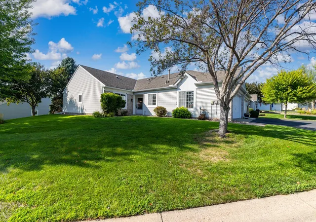 Photo 3 of Sale Pending at 7490 Hinton Park Ave S, Cottage Grove, MN 55016 | MLS# 7130401 | Listing updated on 2026-09-14