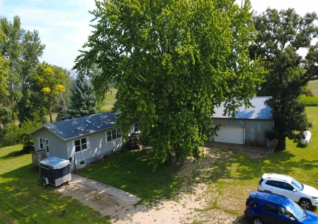 2nd image of 13230 705th Ave, Emmons, MN 56029 | MLS# 7130403
