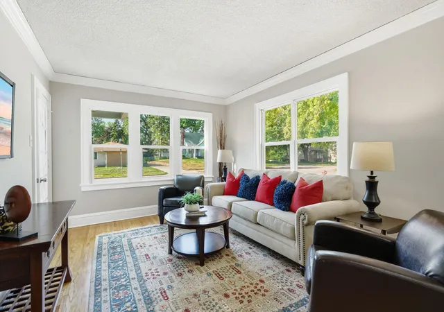 Photo 3 of Sale Pending at 4500 Ewing Ave N, Minneapolis, MN 55422 | MLS# 7130463 | Listing updated on 2026-08-30