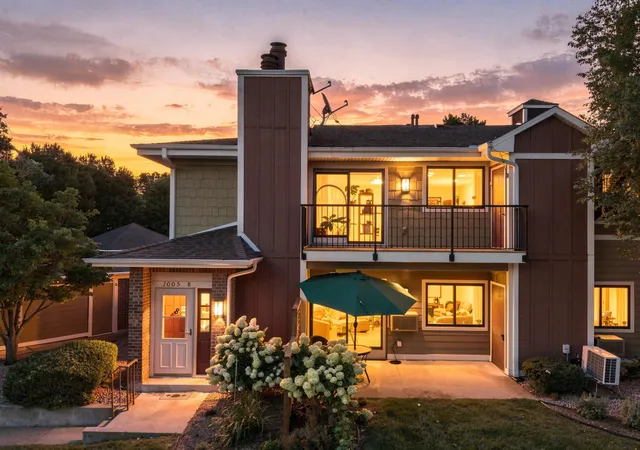 Photo 1 of Condo for sale at 1005 Rae Dr #8, Minneapolis, MN 55423 | MLS# 7130468 | Listing updated on 2026-10-08
