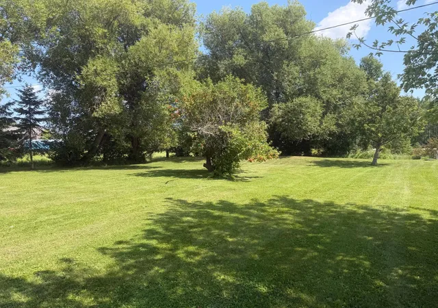 Photo 3 of Sale Pending at 1506 County Rd 1 SW, Baudette, MN 56623 | MLS# 7130493 | Listing updated on 2026-09-02