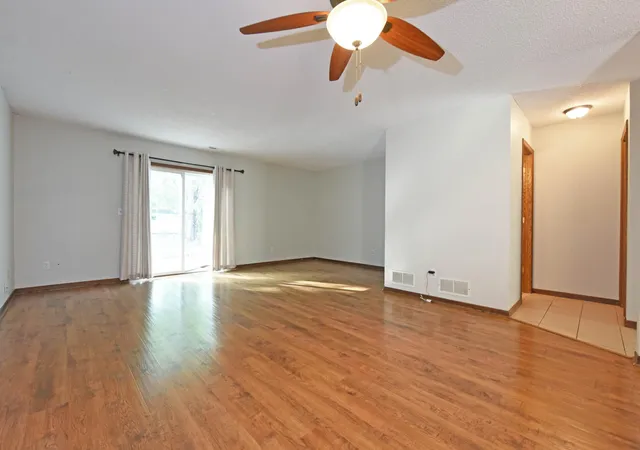 Photo 3 of Townhouse for sale at 6781 Sherwood Rd, Saint Paul, MN 55125 | MLS# 7130496 | Listing updated on 2026-09-07