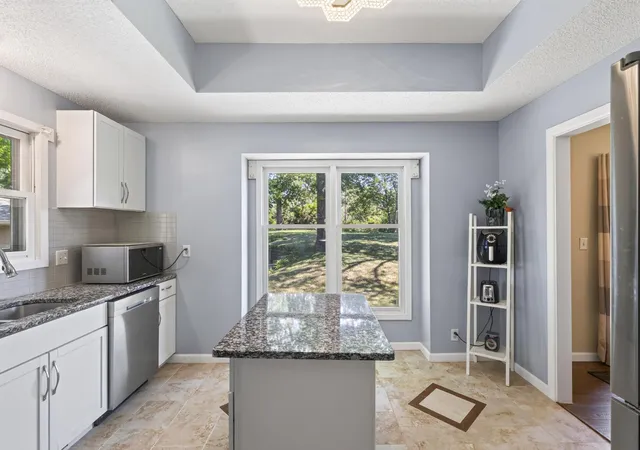 Photo 4 of Single family home for sale at 5795 Shannon Trl SE, Prior Lake, MN 55372 | MLS# 7130502 | Listing updated on 2026-08-21