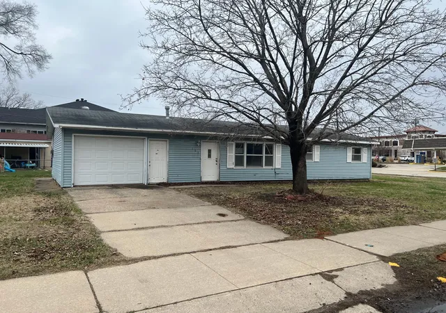 1st image of 104 12th Ave S, Onalaska, WI 54650 | MLS# 7130510