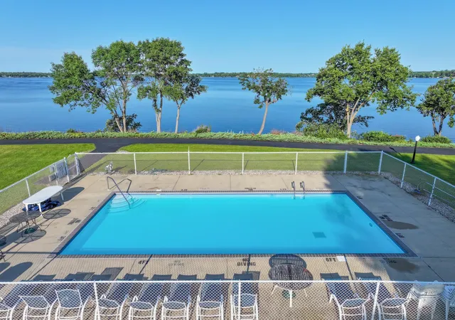 Photo 3 of Single family home for sale at 2560 Old County Rd 120 NE, Alexandria, MN 56308 | MLS# 7130514 | Listing updated on 2026-09-29
