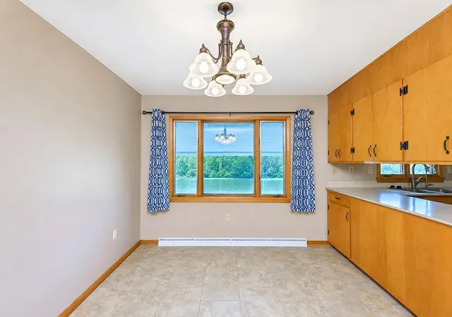 5th image of 142 10Th Ave N, Casselton, ND 58012 | MLS# 7130528