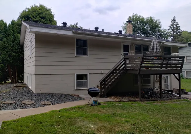 Listing Photo 4 - Condo for sale in building located at 1655 Mcafee St, Saint Paul, MN 55106