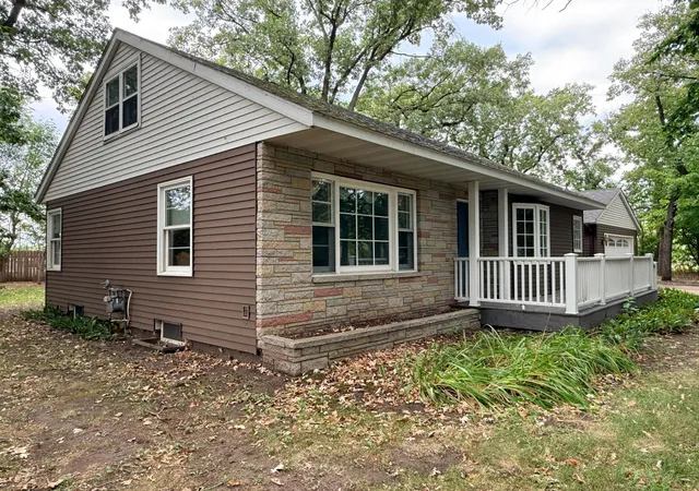 2nd image of 32841 River Oaks Ln, Saint Cloud, MN 56303 | MLS# 7130557