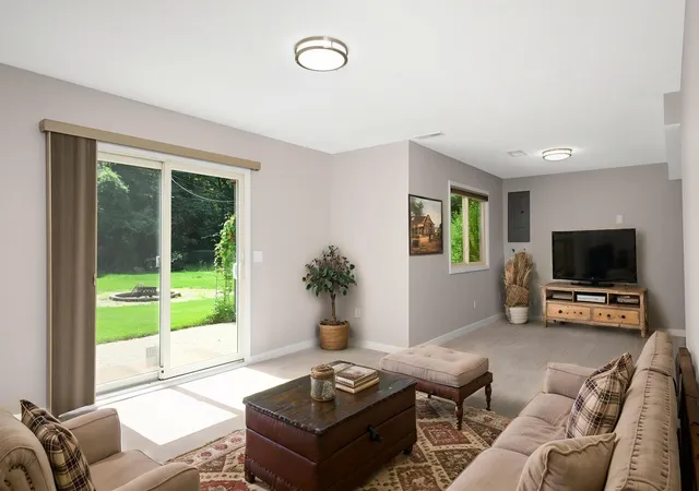 Photo 4 of Single family home for sale at 13712 E Wellington Crescent, Burnsville, MN 55337 | MLS# 7130561 | Listing updated on 2026-10-12