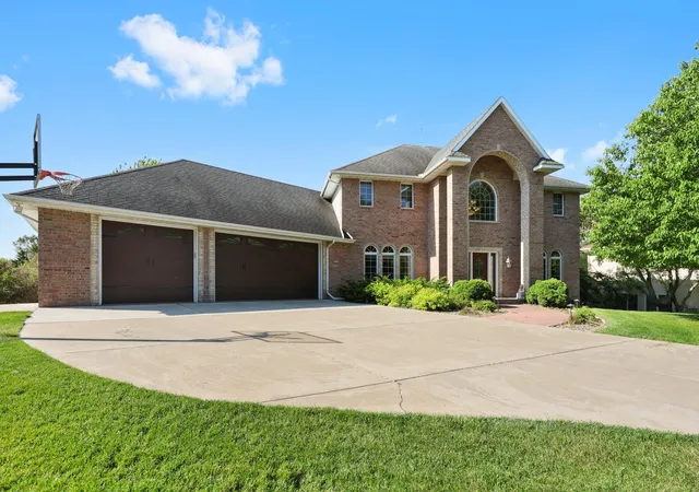Photo 2 of Single family home for sale at 1908 25th Street S, Saint Cloud, MN 56301 | MLS# 7130574 | Listing updated on 2026-09-12