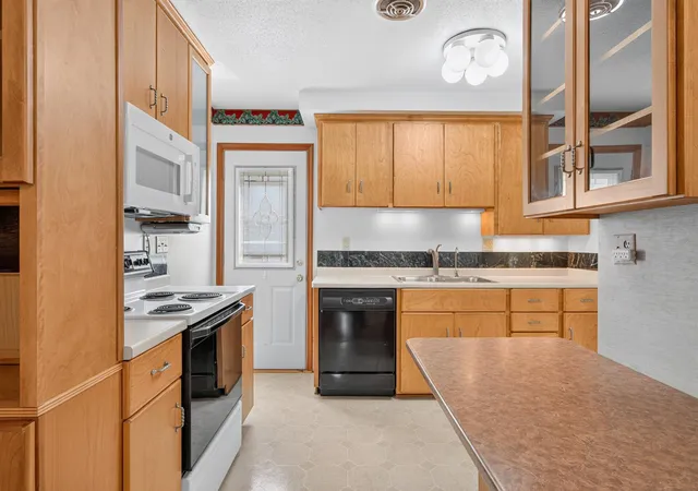 Photo 4 of Single family home for sale at 3617 Boone Ave N, Minneapolis, MN 55427 | MLS# 7130586 | Listing updated on 2026-10-10