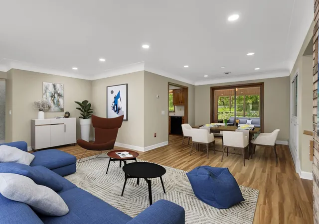 Photo 4 of Sale Pending at 805 Kingsview Ln N, Minneapolis, MN 55447 | MLS# 7130605 | Listing updated on 2026-09-02