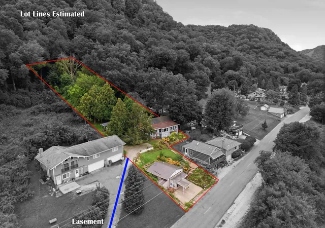 Photo 2 of Single family home for sale at 149 E Lake Blvd, Winona, MN 55987 | MLS# 7130625 | Listing updated on 2026-08-22